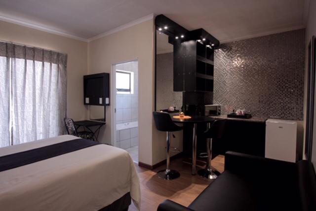 Scenery Maqalika Guesthouse Maseru Dış mekan fotoğraf